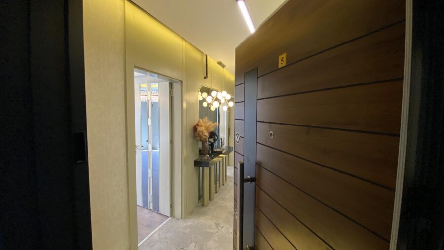 WhatsApp Image 2025-10-25 at 23.10.49