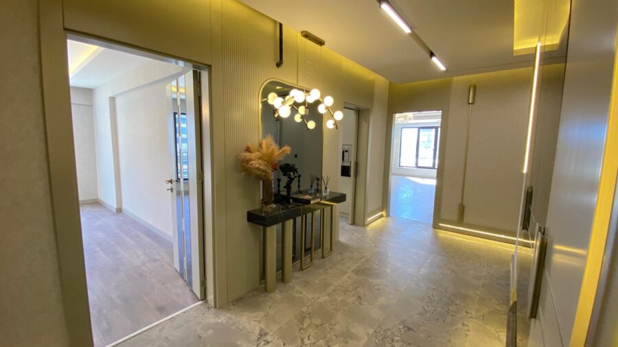 WhatsApp Image 2025-10-25 at 23.10.51 (2)