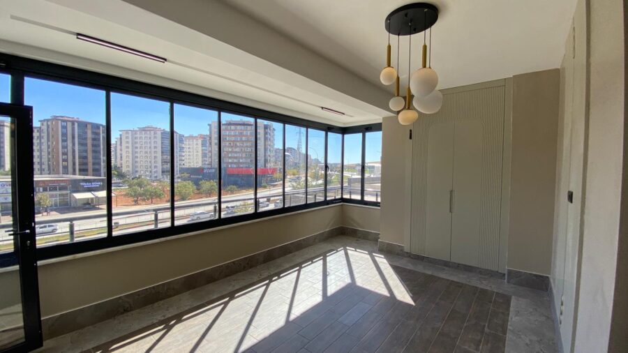 WhatsApp Image 2025-10-25 at 23.10.53 (3)