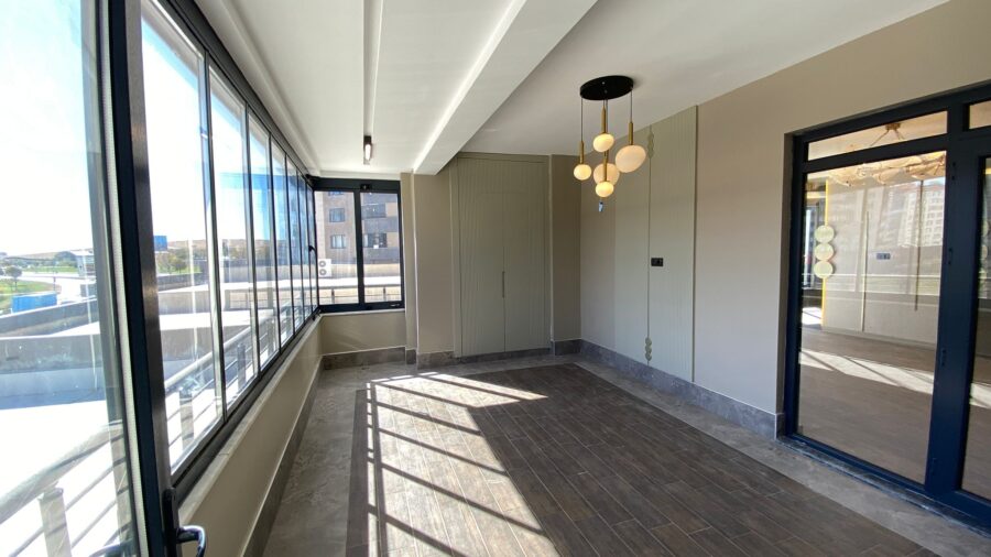 WhatsApp Image 2025-10-25 at 23.10.54 (3)