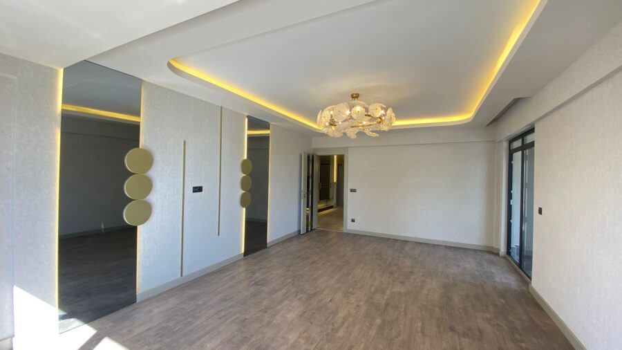 WhatsApp Image 2025-10-25 at 23.10.55