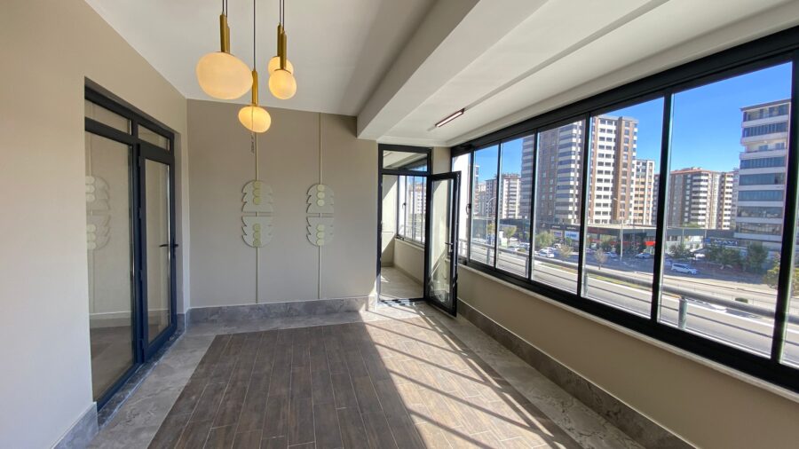 WhatsApp Image 2025-10-25 at 23.10.56 (1)