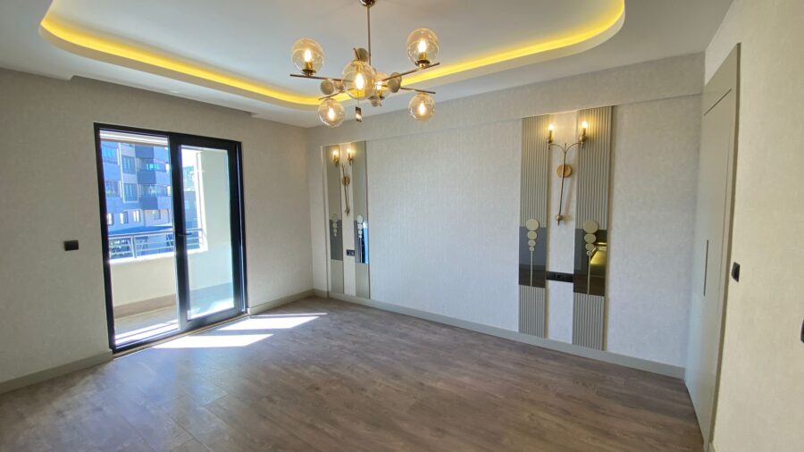 WhatsApp Image 2025-10-25 at 23.10.58 (3)