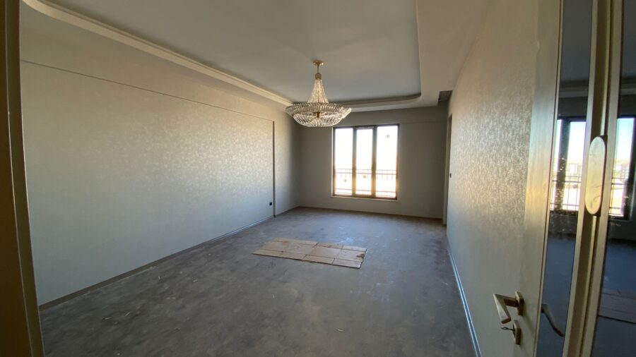 WhatsApp Image 2025-10-25 at 23.12.29 (1)