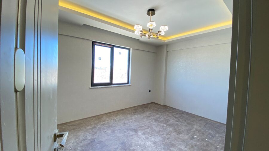 WhatsApp Image 2025-10-25 at 23.12.32