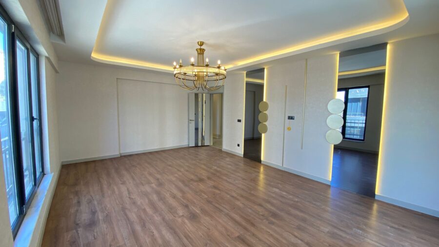 WhatsApp Image 2025-10-25 at 23.13.24 (3)