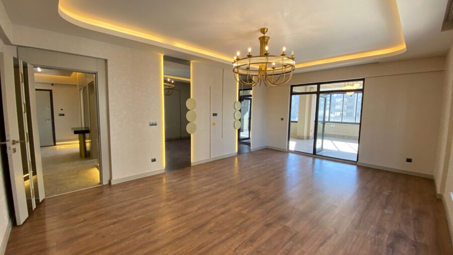 WhatsApp Image 2025-10-25 at 23.13.25 (1)