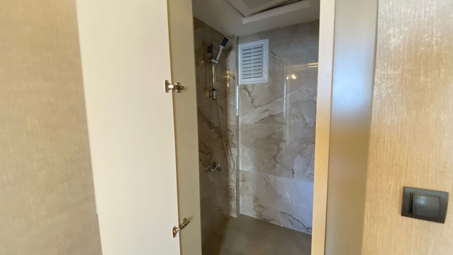 WhatsApp Image 2025-10-25 at 23.13.28 (1)